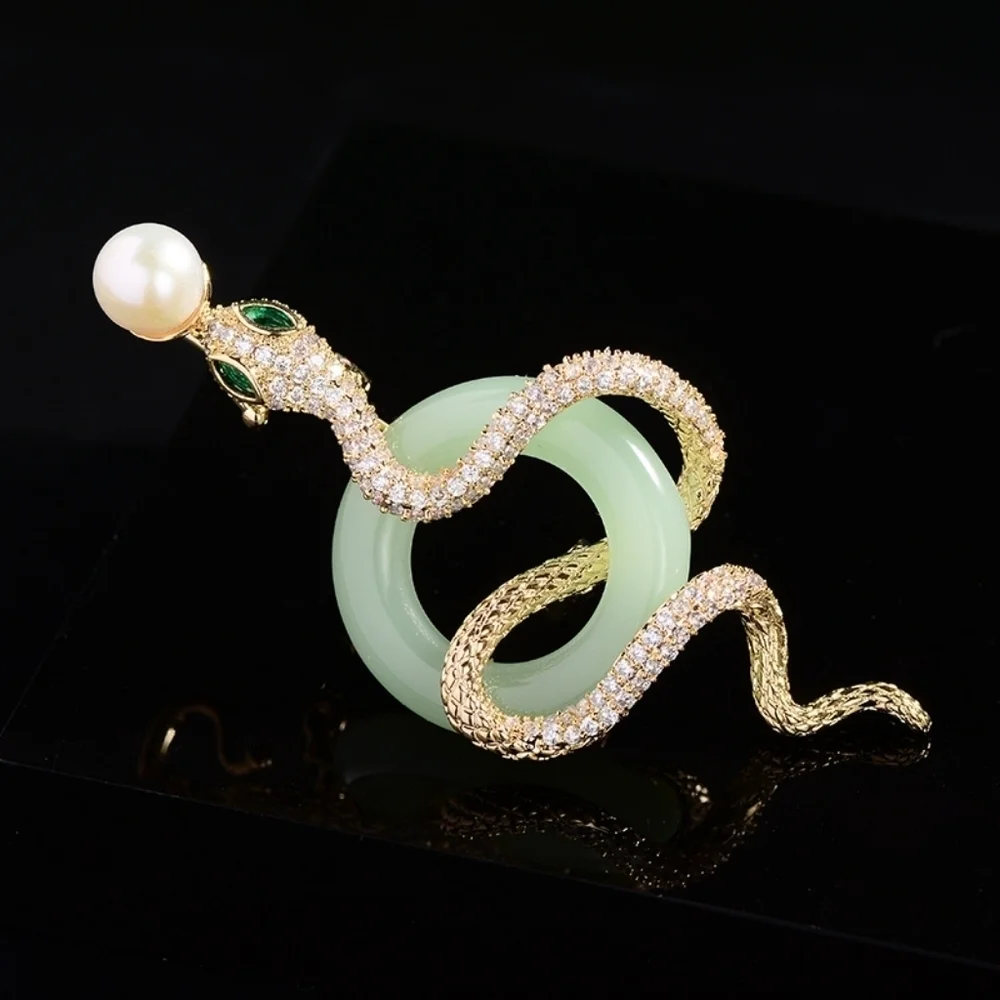 Vazira Queen gold copper